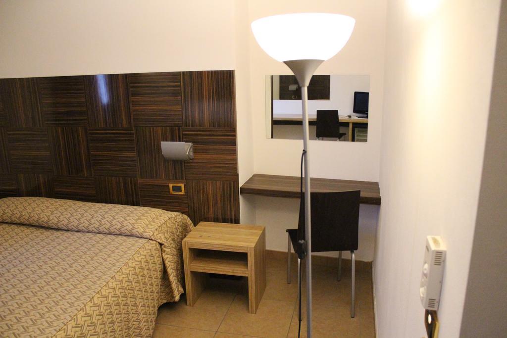 Hotel Riverside