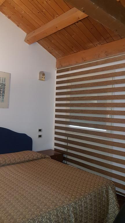 Hotel Riverside