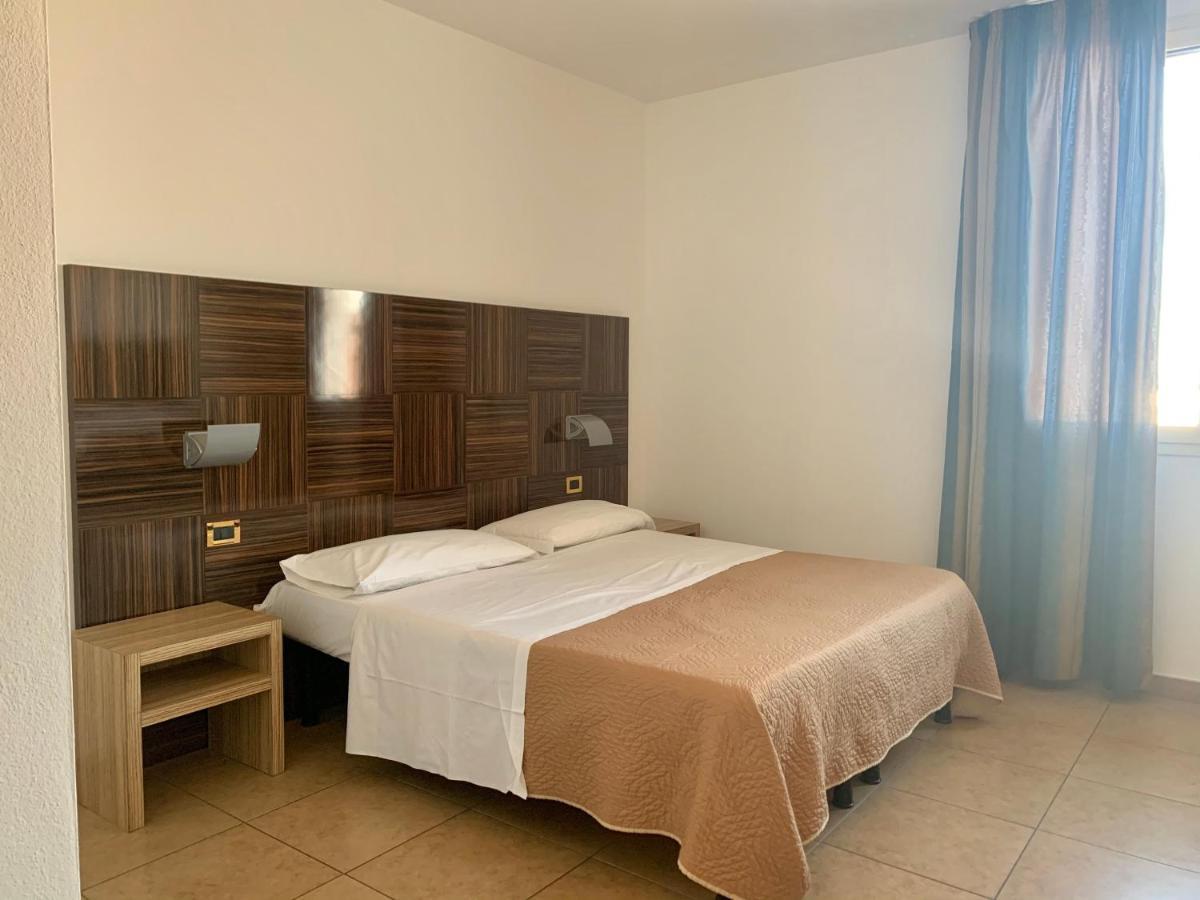 Riverside 4*